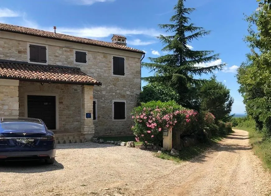 Villa Oliva Istria Vizinada 0*,